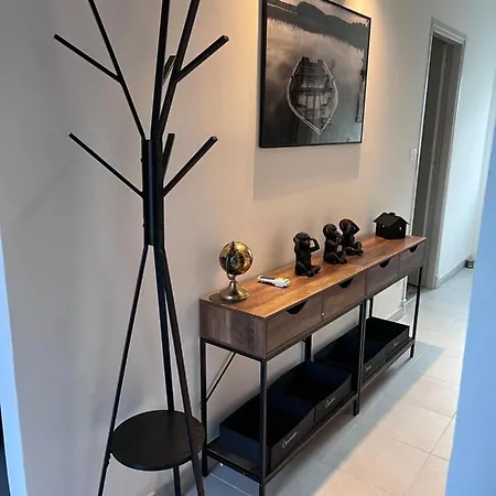 Charmante Maison Climatisee Avec Piscine Au Calme A Semesterbostad